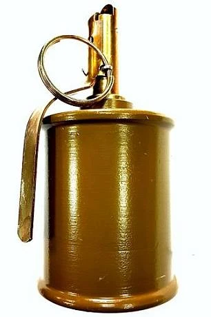 Макет гранаты РГ-42 фото